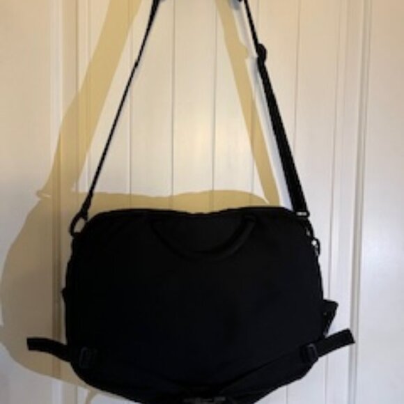 Sherpani Computer/Laptop bag - Picture 6 of 7